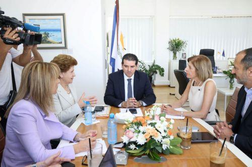 Health Minister discusses EU health issues with Commissioner Kyriakides