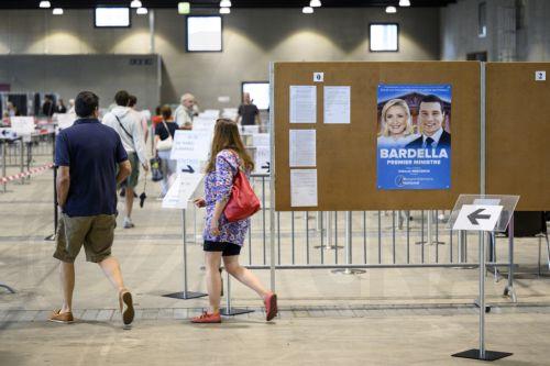 Οι Ελβετοί στις κάλπες για υποχρεωτική πολιτική θητεία και κλιματικό φόρο σε πλούσιους