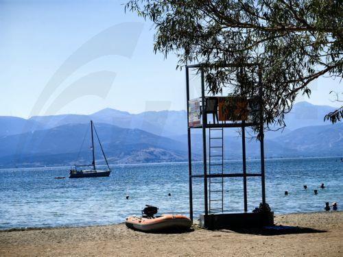 Αντικαθιστά τον πύργο ναυαγοσώστη στην παραλία Καθαρή ο Δ. Ιεροκηπιάς