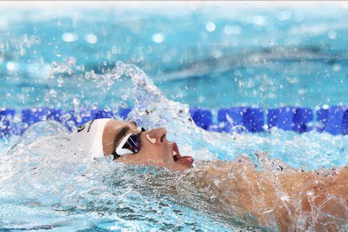 Στον ημιτελικό των 50μ. ύπτιο ο Απόστολος Χρήστου, ικανοποιημένος ο Σίσκος στα 200μ.