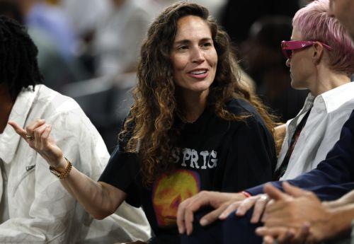 Άγαλμα θα αποκτήσει η καλαθοσφαιρίστρια Σου Μπερντ