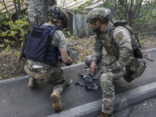 Το Κίεβο λέει ότι ανέκοψε τη ρωσική αντεπίθεση στο Κουρσκ