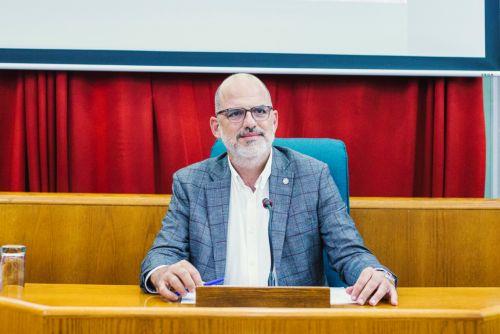 Αποφασίστηκε επέκταση αρχαιολογικού μουσείου στον δημόσιο κήπο, λέει ο Αρμεύτης