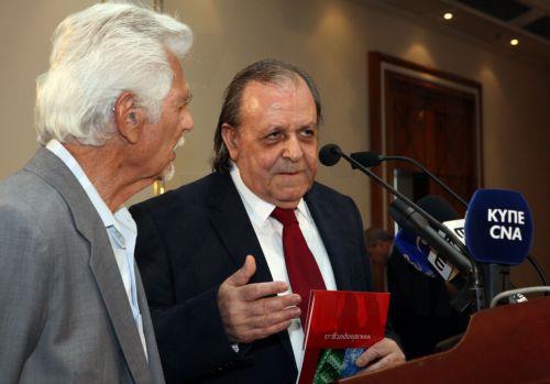 Επιστολές ΠτΔ και ΥΠΕΞ προς θεσμούς ΕΕ και αλλού για δίωξη Σενέρ Λεβέντ