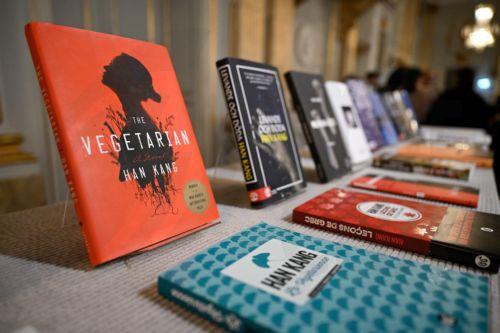 Η Χαν Κανγκ κέρδισε το βραβείο μυθοπλασίας του Εθνικού Κύκλου Κριτικών Βιβλίου