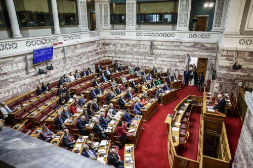 «Ιστορική στιγμή» για Κύπρο η προσφώνηση Προέδρου Χριστοδουλίδη στη Βουλή των Ελλήνων