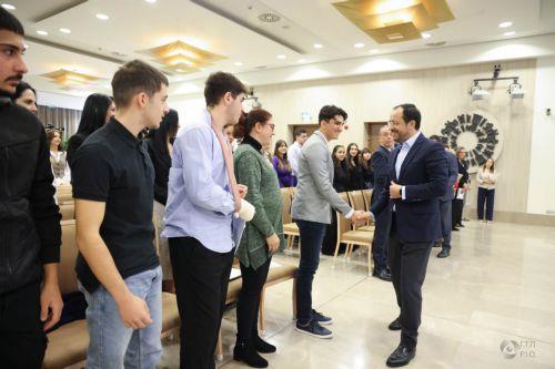 President expresses optimism about a Cyprus solution speaking before the Youth Parliament