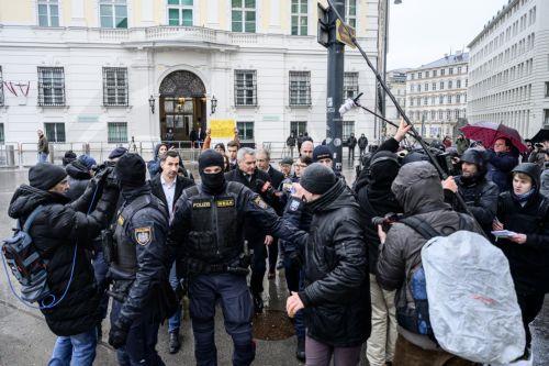 Συνάντηση αύριο του Αυστριακού Προέδρου με τον ηγέτη του ακροδεξιού FPÖ