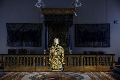 Ο Pieter Mulier νέος διευθυντής δημιουργικού του οίκου Versace