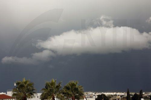 Meteorology Department issues yellow warning for thunderstorms on Tuesday