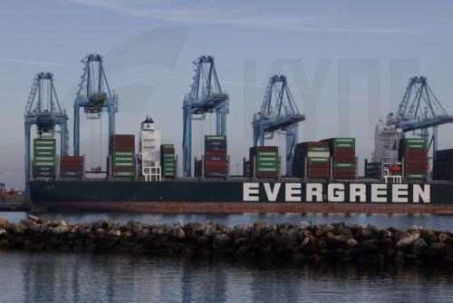 Οι ΗΠΑ ανακοινώνουν δασμούς 50% σε σειρά προϊόντων του Καναδά
