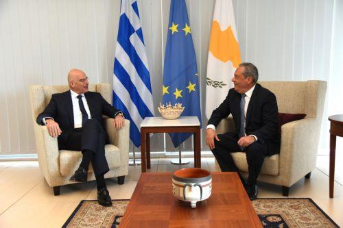 Διμερείς αμυντικές σχέσεις και το σύστημα «Κένταυρος» στο επίκεντρο της συνάντησης Πάλμα-Δένδια