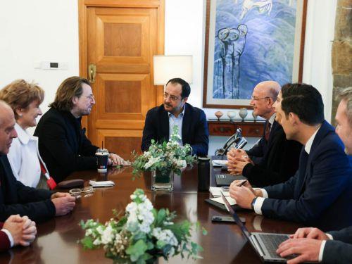 Προς το τέλος α΄ εξαμήνου 2025 ξεκινά η αποζημίωση των «κουρεμένων» λέει ο ΥΠΟΙΚ