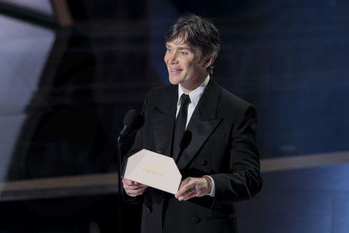 Σε δημοπρασία κοστούμι του Κίλιαν Μέρφι στη σειρά «Peaky Blinders»