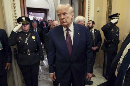 Τραμπ: Ο επόμενος ηγέτης του Ιράν να εγκριθεί από ΗΠΑ