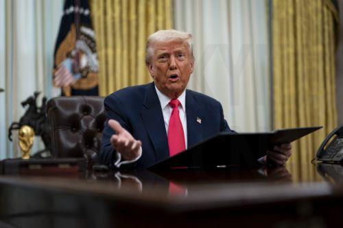 Ο Πρόεδρος ΗΠΑ λέει ότι δεν θα υπάρξει καμία συμφωνία με Ιράν «εκτός από άνευ όρων παράδοση»