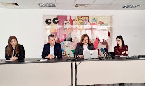 Toplum ve sanatçılar yeni sanat etkinlikleriyle modern kültürün tanıtımını talep ediyor