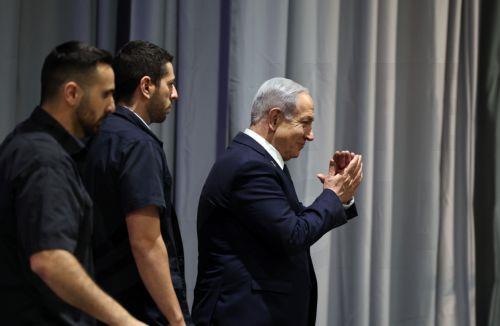 Ο Nετανιάχου λέει ότι θα συνεχιστεί η επίθεση κατά της Χαμάς