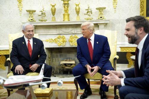Ο Νετανιάχου συναντά στην Ουάσιγκτον τον Τραμπ που αναμένει συμφωνία για Γάζα