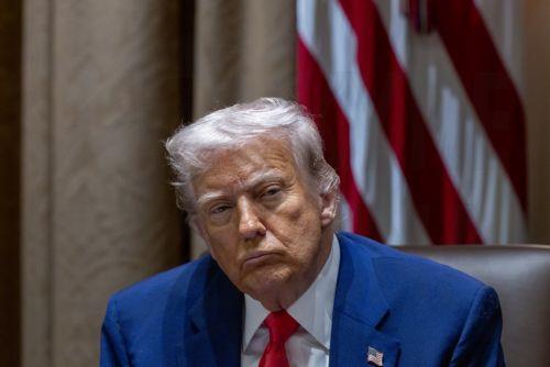 «Ενδέχεται να υπάρξουν εξελίξεις» τις επόμενες δύο ημέρες στο Iσλαμαμπάντ, είπε ο Τραμπ