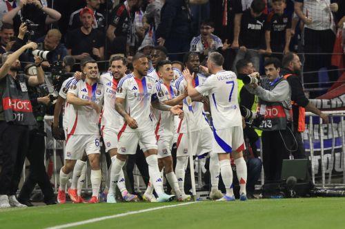 Νέα Πρόεδρος στη Λιόν η Μ. Κανγκ, η Μποταφόγκο απέλυσε Πάϊβα