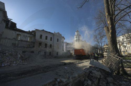 Aνήμπορη η EE να αρθρώσει ενιαία πρόταση για επόμενη μέρα στην Ουκρανία, χαοτικό το σκηνικό, λέει στο ΚΥΠΕ ο διεθνολόγος Δ. Δημόπουλος