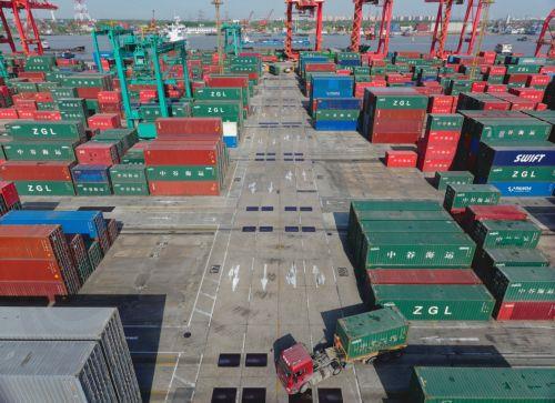 Ετήσια μείωση 1,1% στα δημοσιονομικά έσοδα της Κίνας το α΄ τρίμηνο