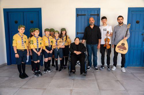 Αναβίωσε το έθιμο με το «Κουλλούρι» στις γειτονιές του Παραλιμνίου