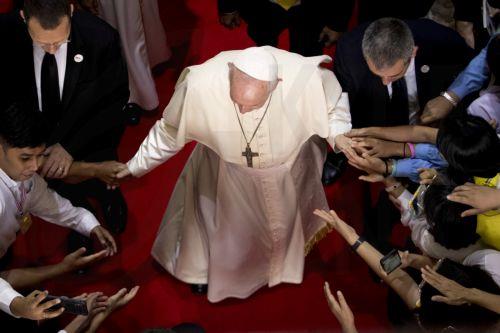 Η ΕΕ εκφράζει συλλυπητήρια για το θάνατο του Πάπα Φραγκίσκου