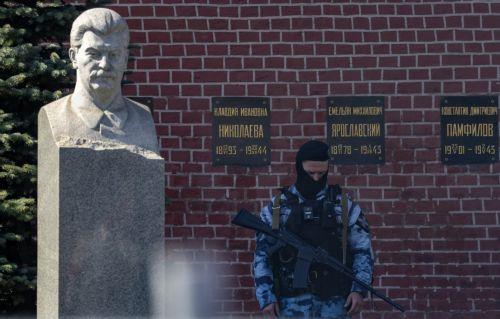 «Παραγωγική» η ανταλλαγή απόψεων Λαβρόφ-Ρούμπιο λέει το ρωσικό ΥΠΕΞ