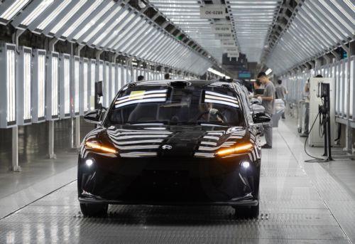 Ψηφίστηκε πρόταση νόμου για τις αγοραπωλησίες οχημάτων υπό ανάκληση