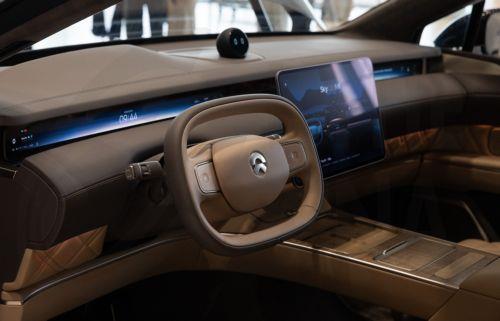 Ετήσια αύξηση 12,9% στην παραγωγή οχημάτων Κίνας στο πρώτο τετράμηνο φέτος