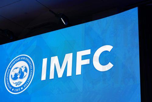 Ολοκληρώθηκαν συναντήσεις ΔΝΤ-Παγκόσμιας Τράπεζας, ελάχιστη σαφήνεια για δασμούς