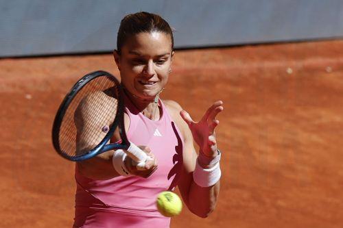 Σβιτολίνα - Σάκκαρη για το Madrid Open