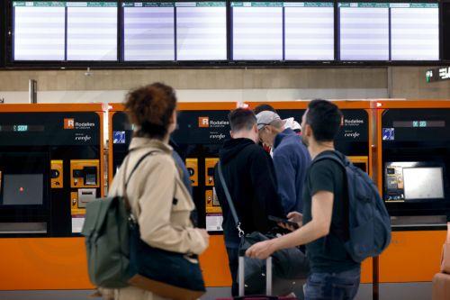 Σταθεροποίηση δικτύων σε Ισπανία, Πορτογαλία, επηρεασμός δορυφορικών υπηρεσιών στην Γροιλανδία