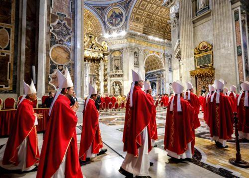 Νέες συναντήσεις των Καρδιναλίων τη Δευτέρα  για το μέλλον της Καθολικής Εκκλησίας