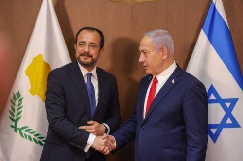 Θα επικοινωνήσει με Νετανιάχου για να μεταφέρει μήνυμα από Τεχεράνη, λέει ο ΠτΔ