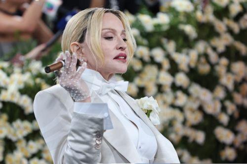 Τζούλια Γκάρνερ: «Η βιογραφική ταινία για τη Madonna είναι σε εξέλιξη»