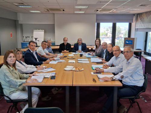 Θέματα κοινοτήτων ανατολικής Λεμεσού τέθηκαν σε σύσκεψη στον ΕΟΑ