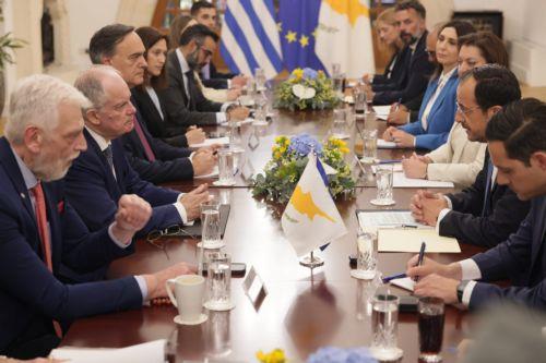 Ο ΟΗΕ καθορίζει πλαίσιο επανέναρξης συνομιλιών, όχι οι δηλώσεις Ερντογάν, είπε ο Τασούλας (2)