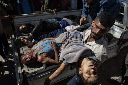 Τουλάχιστον 33 νεκροί και 80 τραυματίες ο απολογισμός από ισραηλινό πλήγμα στην Γάζα