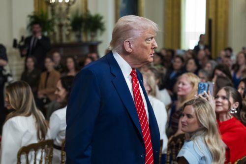 Μείωση στις τιμές φαρμάκων ανακοίνωσε ο Αμερικανός Πρόεδρος