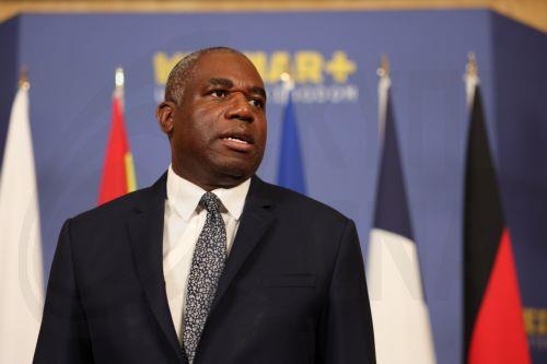 ΗΒ και ΗΠΑ εργάζονται για διατήρηση εκεχειρίας Ινδίας-Πακιστάν, λέει ο Λάμι