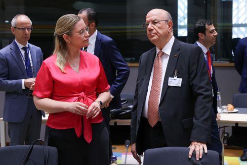 Ο ΥΠΟΙΚ προεδρεύει την Πέμπτη στο Eurogroup ενόψει εκλογής νέου Προέδρου
