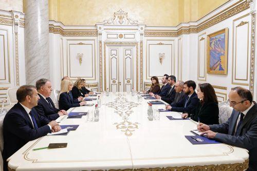 Μεγάλη δυναμική στις σχέσεις Κύπρου-Αρμενίας διαπιστώθηκε στις επαφές ΠτΒ