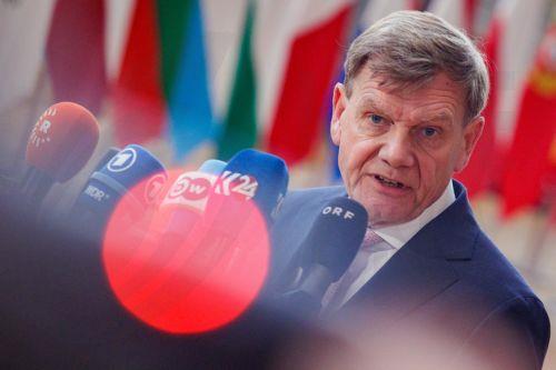 H Γερμανία να επιδείξει μετριοπάθεια και αυτοσυγκράτηση απέναντι στις ΗΠΑ, λέει ο Βάντεφουλ