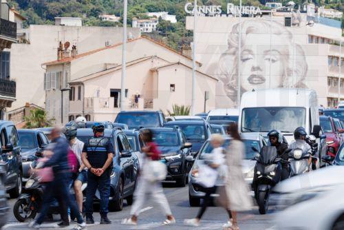 Σε σαμποτάζ οφείλεται η διακοπή της ηλεκτροδότησης στην πόλη των Καννών