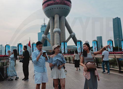 Αυξάνεται ο αριθμός των τουριστών στο Πεκίνο και τη Σανγκάη