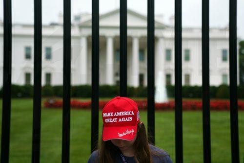 Ιστότοπο για απόκτηση της χρυσής βίζας, αξίας $5 εκ., διαφήμισε ο Τραμπ