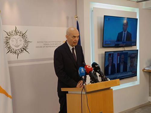 Νέα σχέδια επιχορήγησης ηλεκτρικών οχημάτων σύντομα, είπε στη Βουλή ο Βαφεάδης